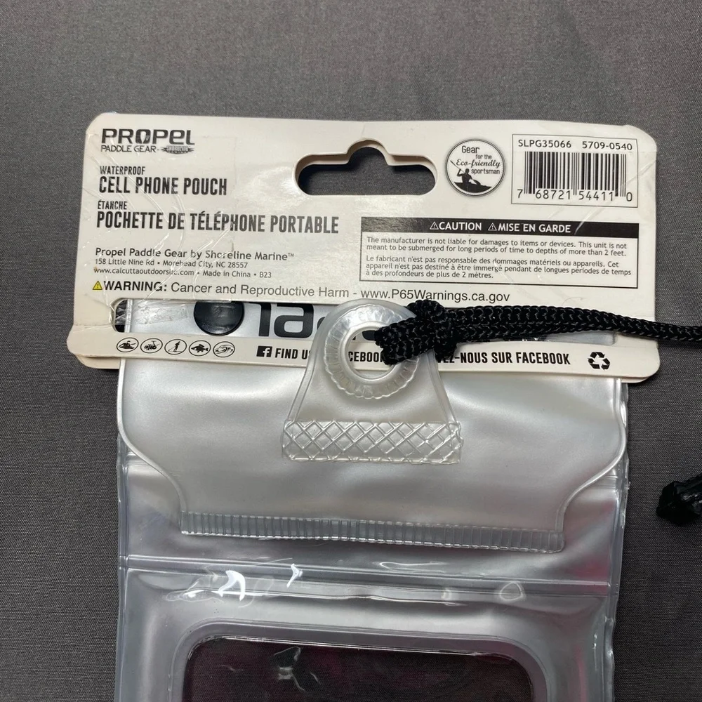 Propel Paddle Gear Waterproof Floating Cell Phone Pouch, Brand New